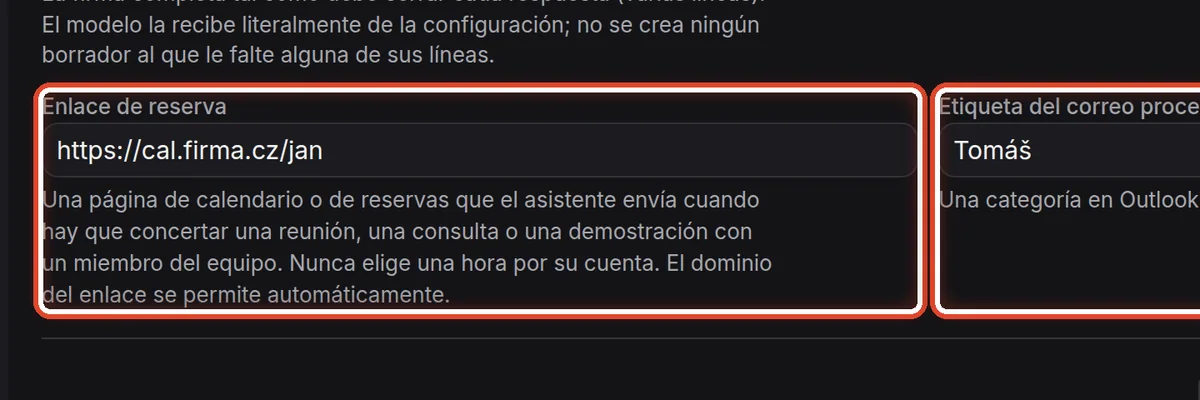 De cerca: Enlace de reserva y etiqueta